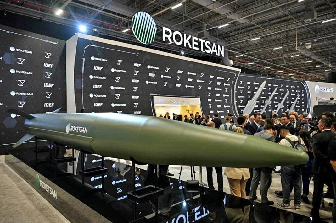 Roketsan'ın tanıttığı 6 gizemli füze dünyayı şaşırttı! Türkiye'nin yeni askeri gücü görücüye çıktı 3